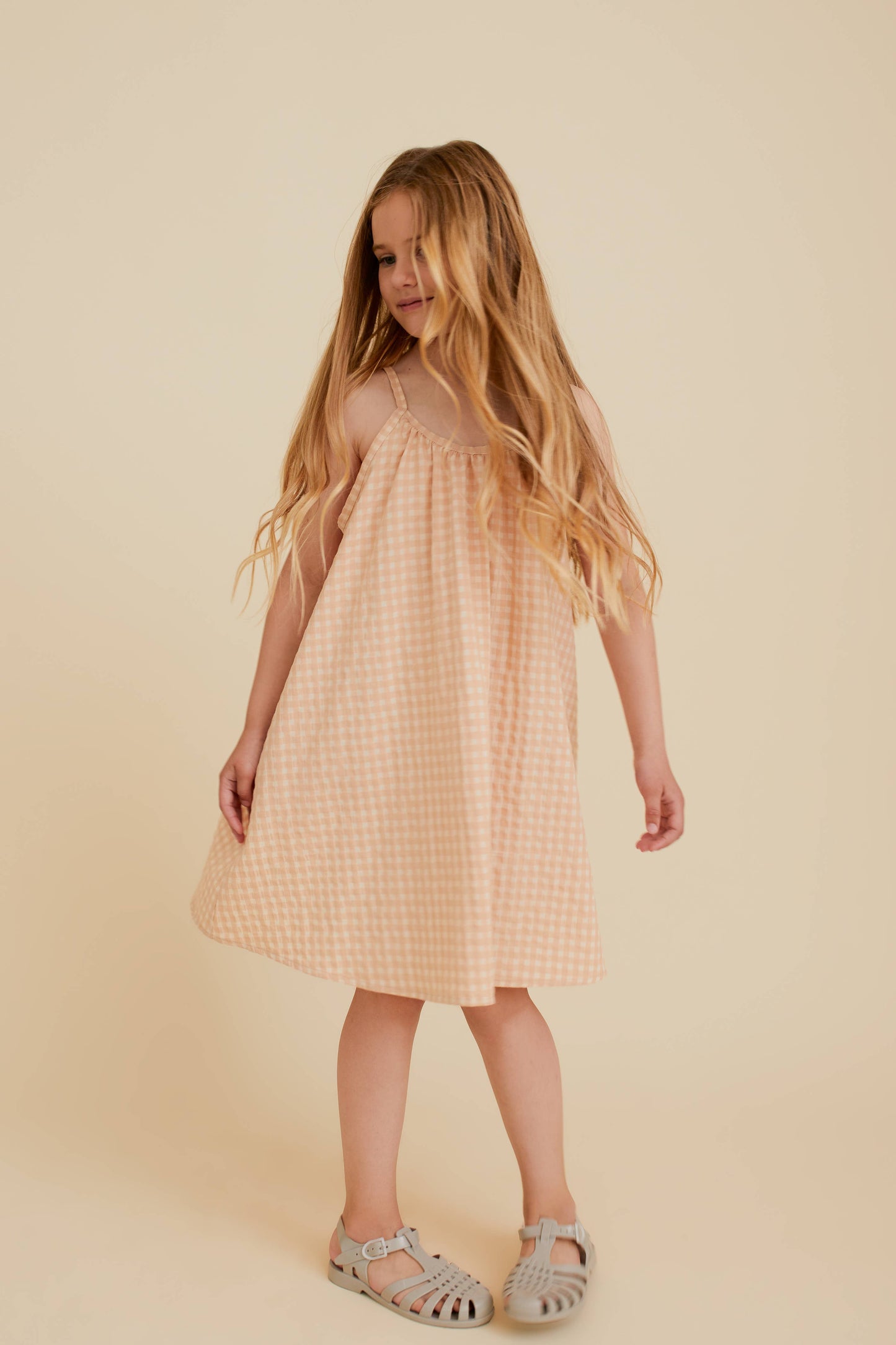 SLEEVELESS CHECK DRESS