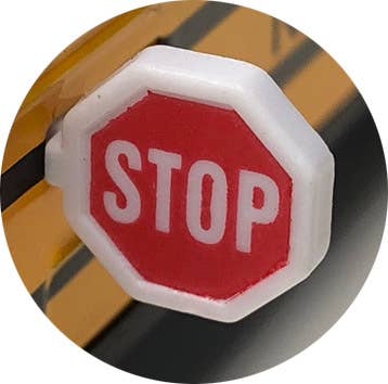 5" SCHOOL BUS - SOUND & LIGHT - NY Die Cast Car