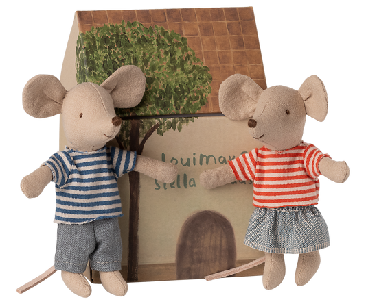 Maileg mice LouiMax and his sister Stella. Both wear striped shirts. Positioned in from of packaging with tree and roof