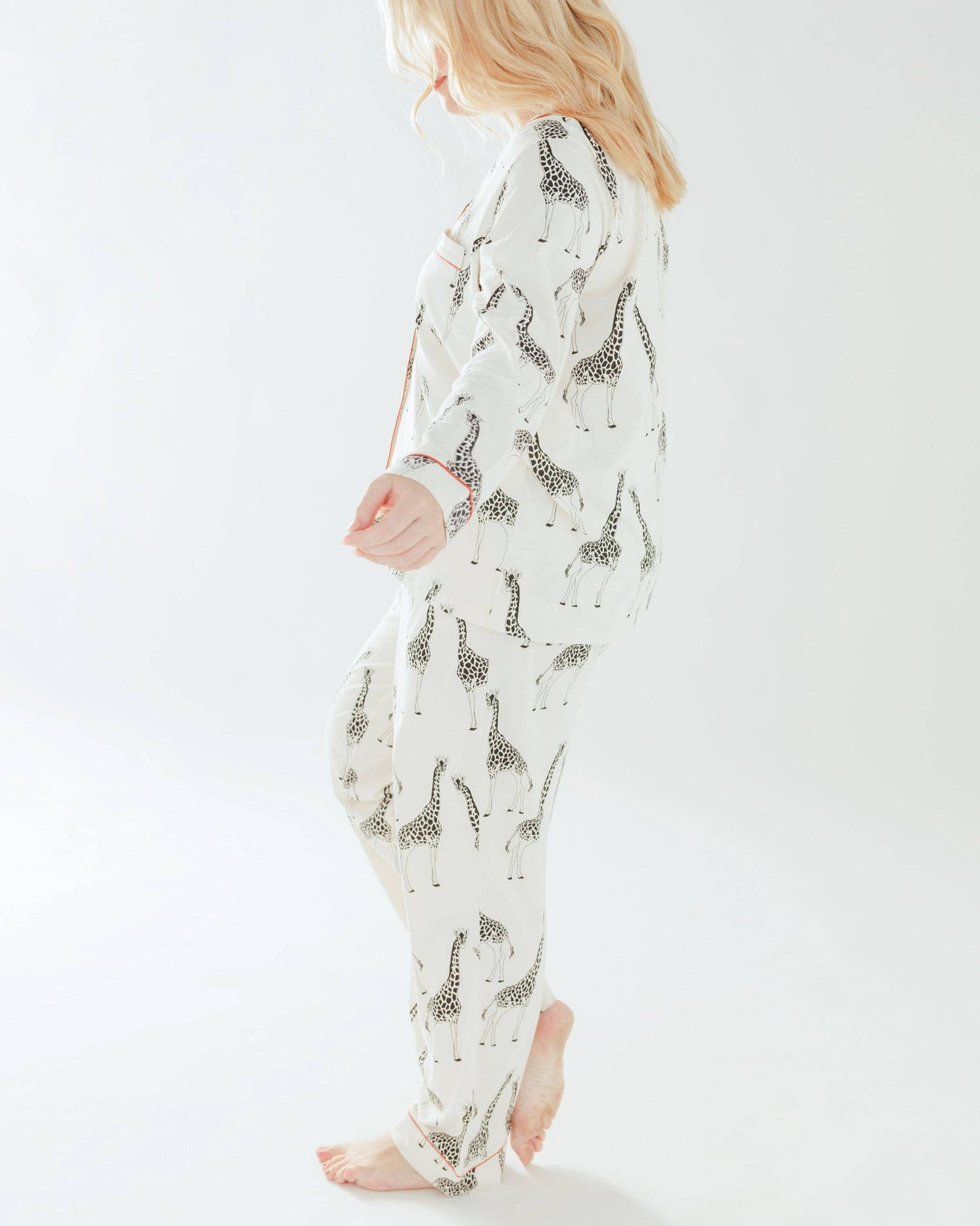 Curve Organic Cotton Cream Giraffe Print Long Pajama Set