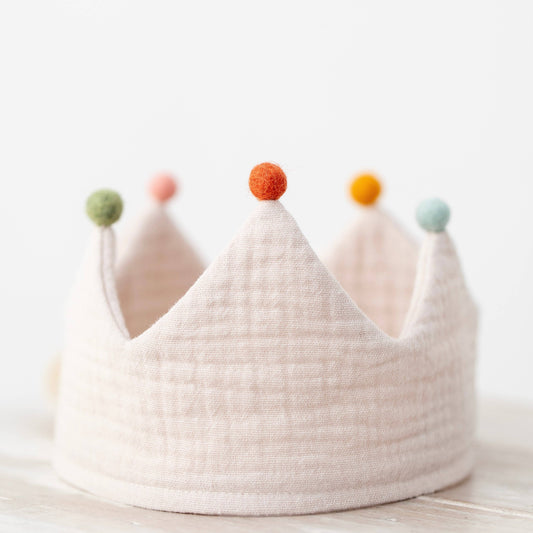 Birthday crown Sand with pom-poms