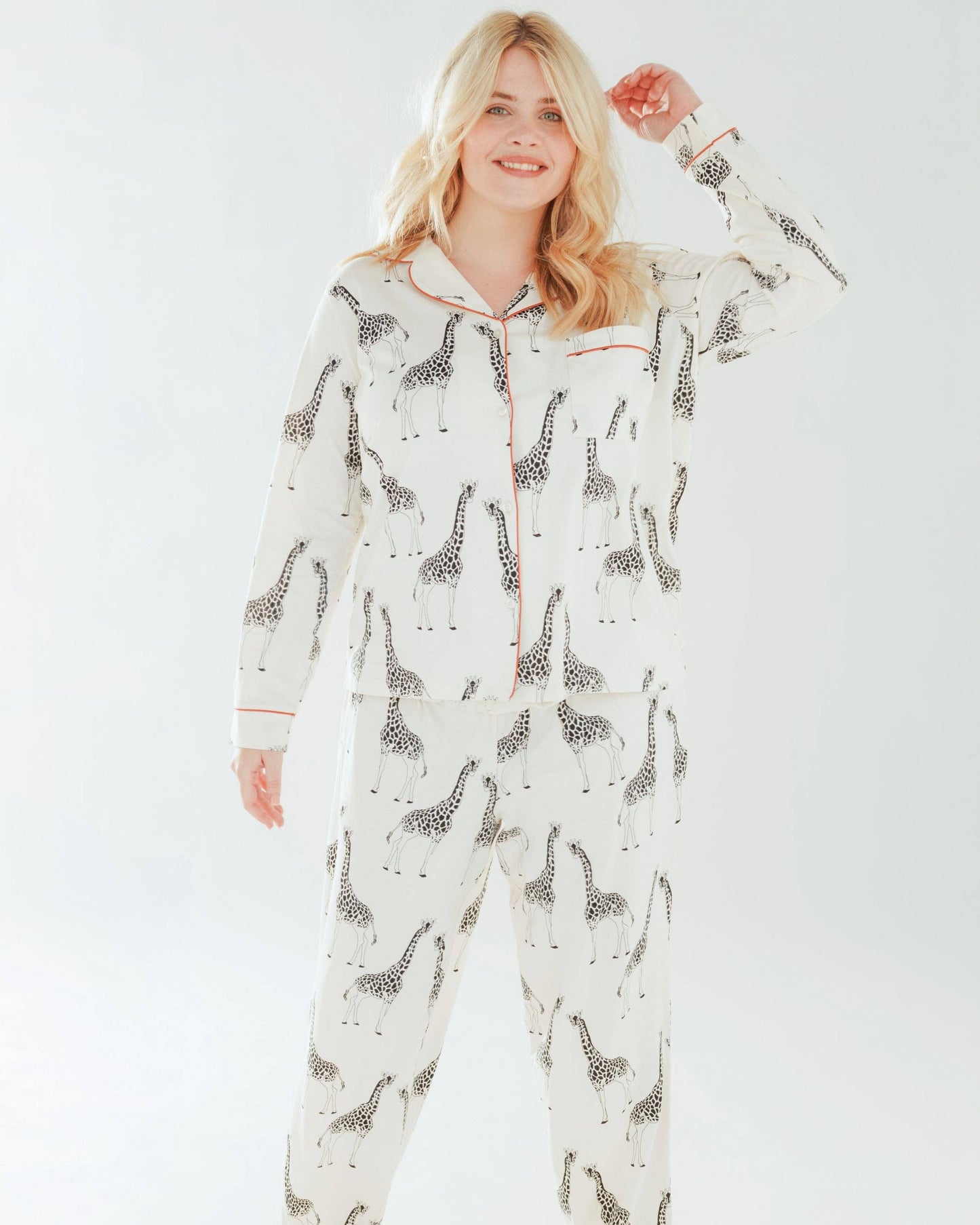 Curve Organic Cotton Cream Giraffe Print Long Pajama Set