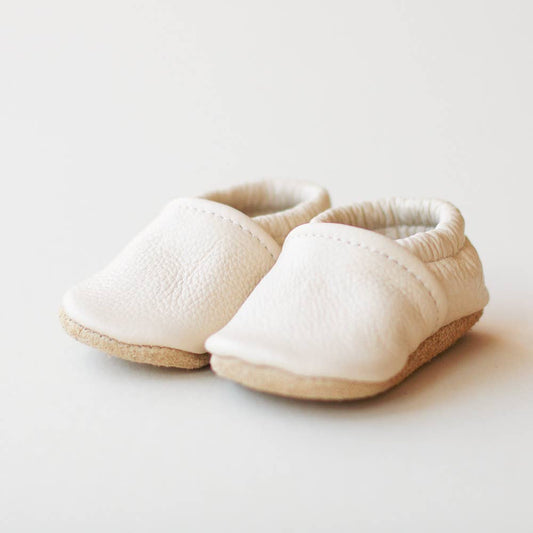 Gender Neutral Baby Moccs in Cream