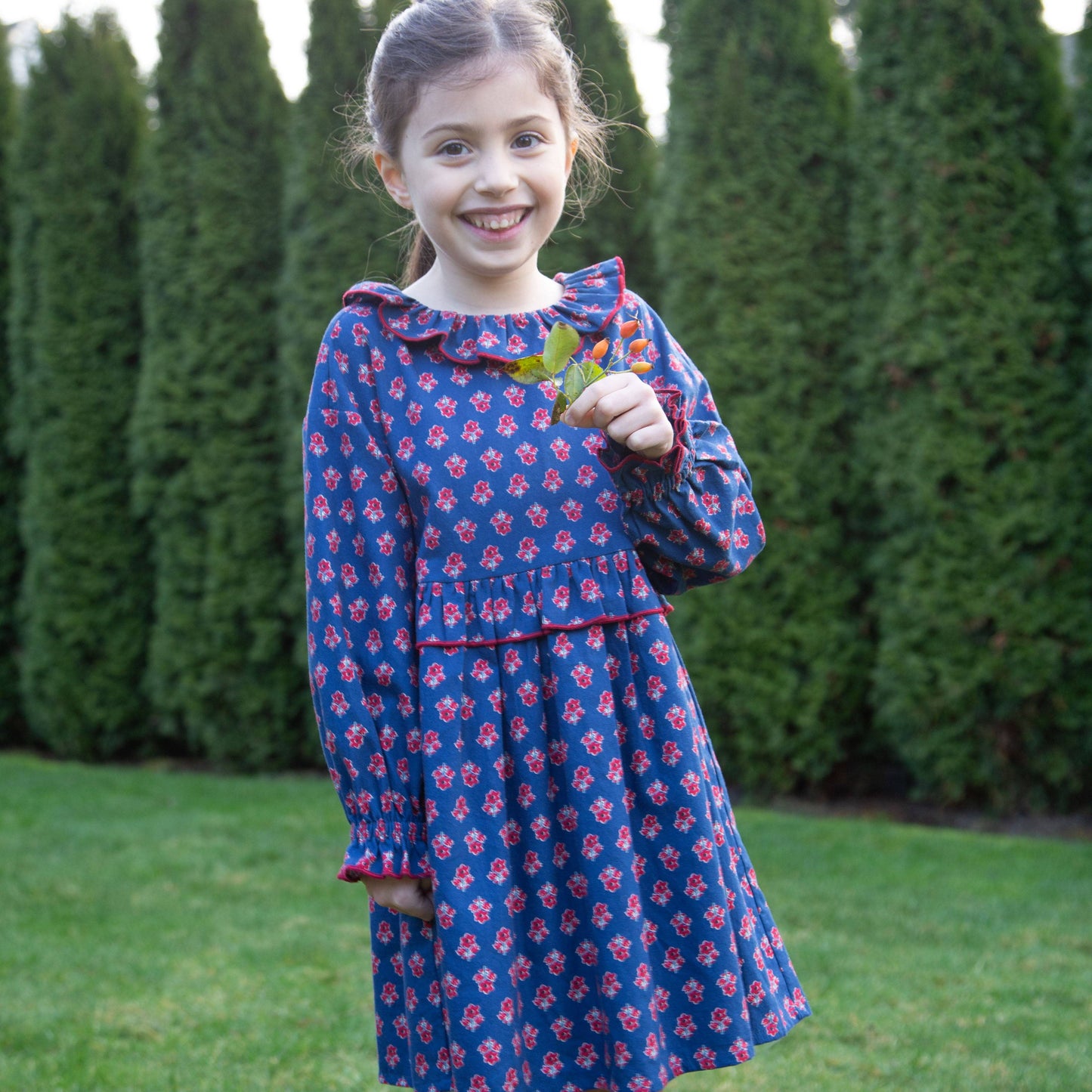 Girls' Ruffle Collar Dress in Long Sleeves | Red and Navy