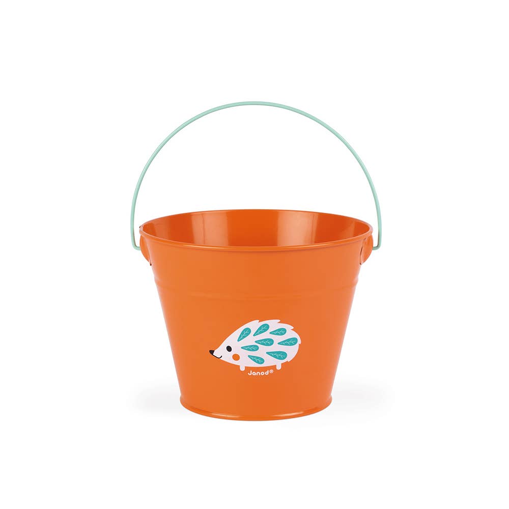 Orange bucket with a hedgehog design and 'Janod' branding on a white background